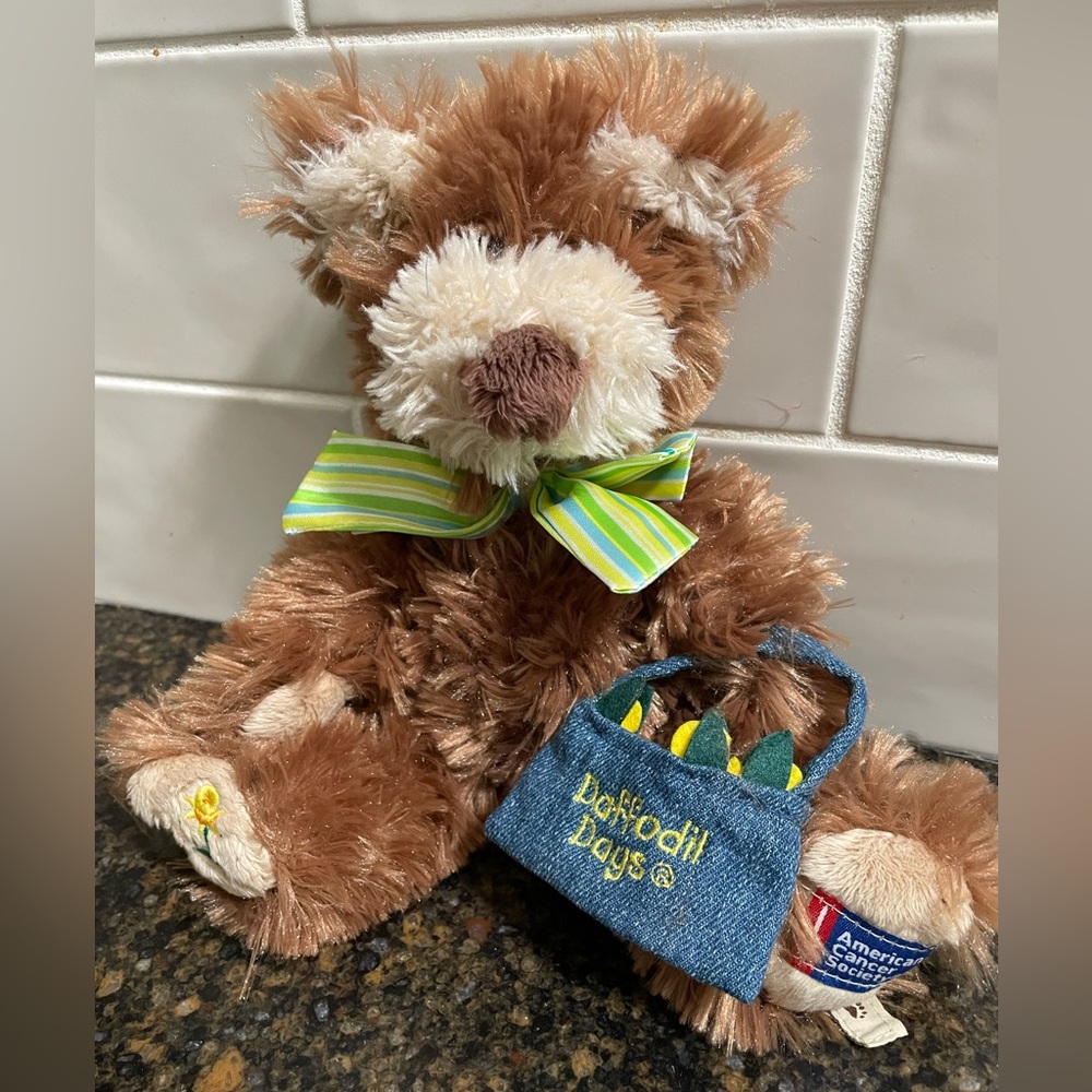 Boyd’s Daffodil Days Bear